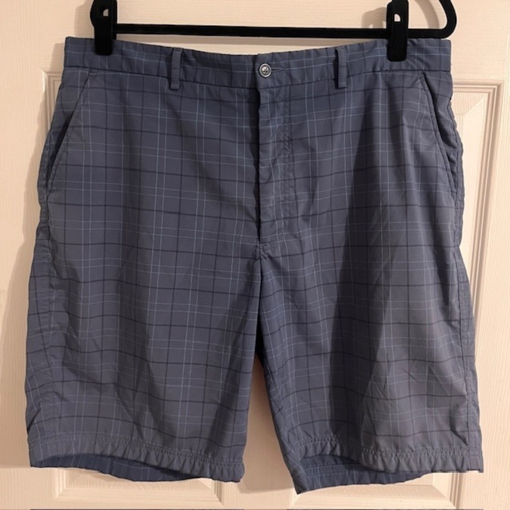 Kirkland Signature Plaid‎ Golf Shorts Lightweight Size 38